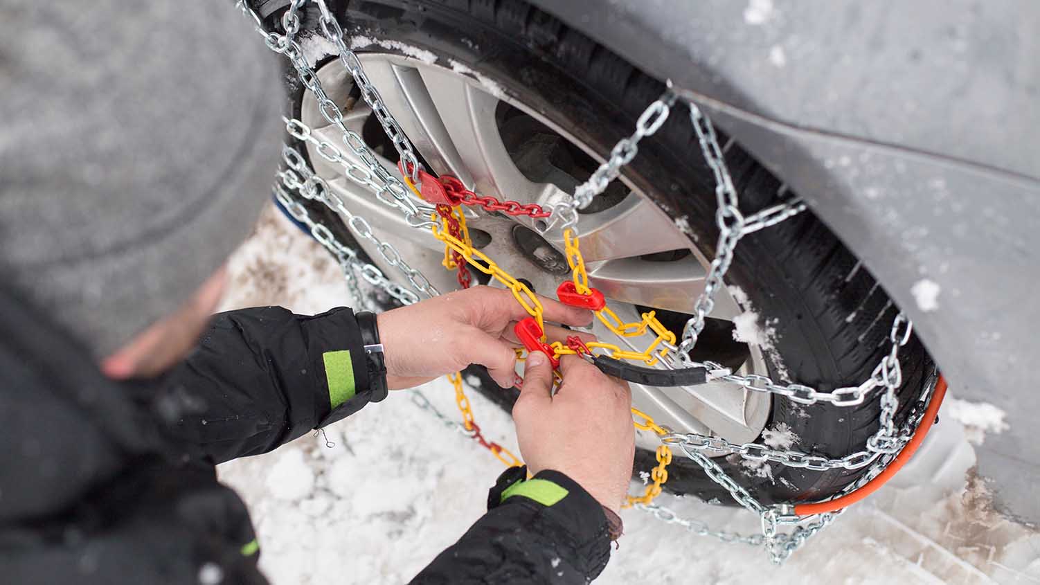 How to Put on Snow Tire Chains | Zoro.com